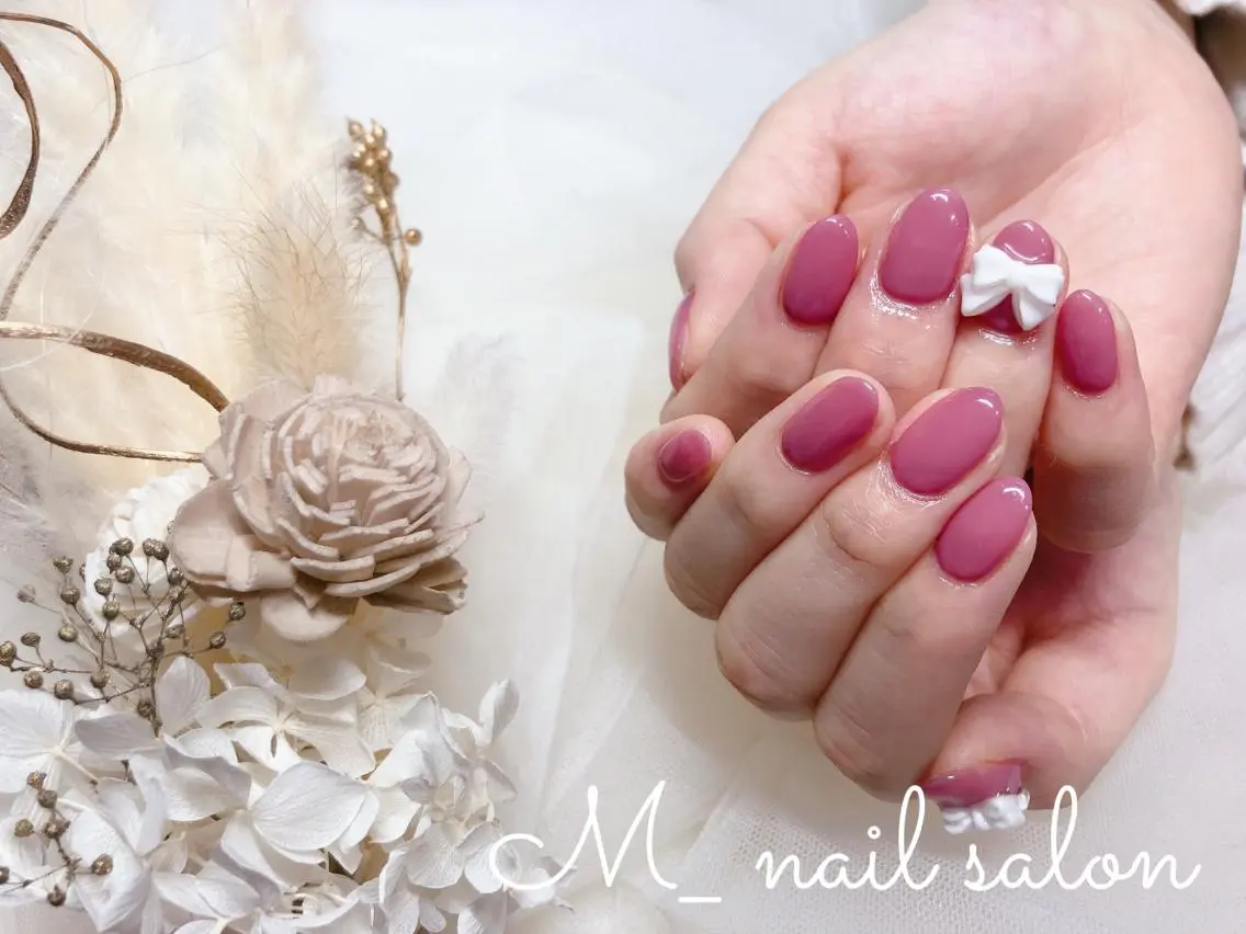 ネイル ワンカラーネイル M_ nail salonのネイルデザイン