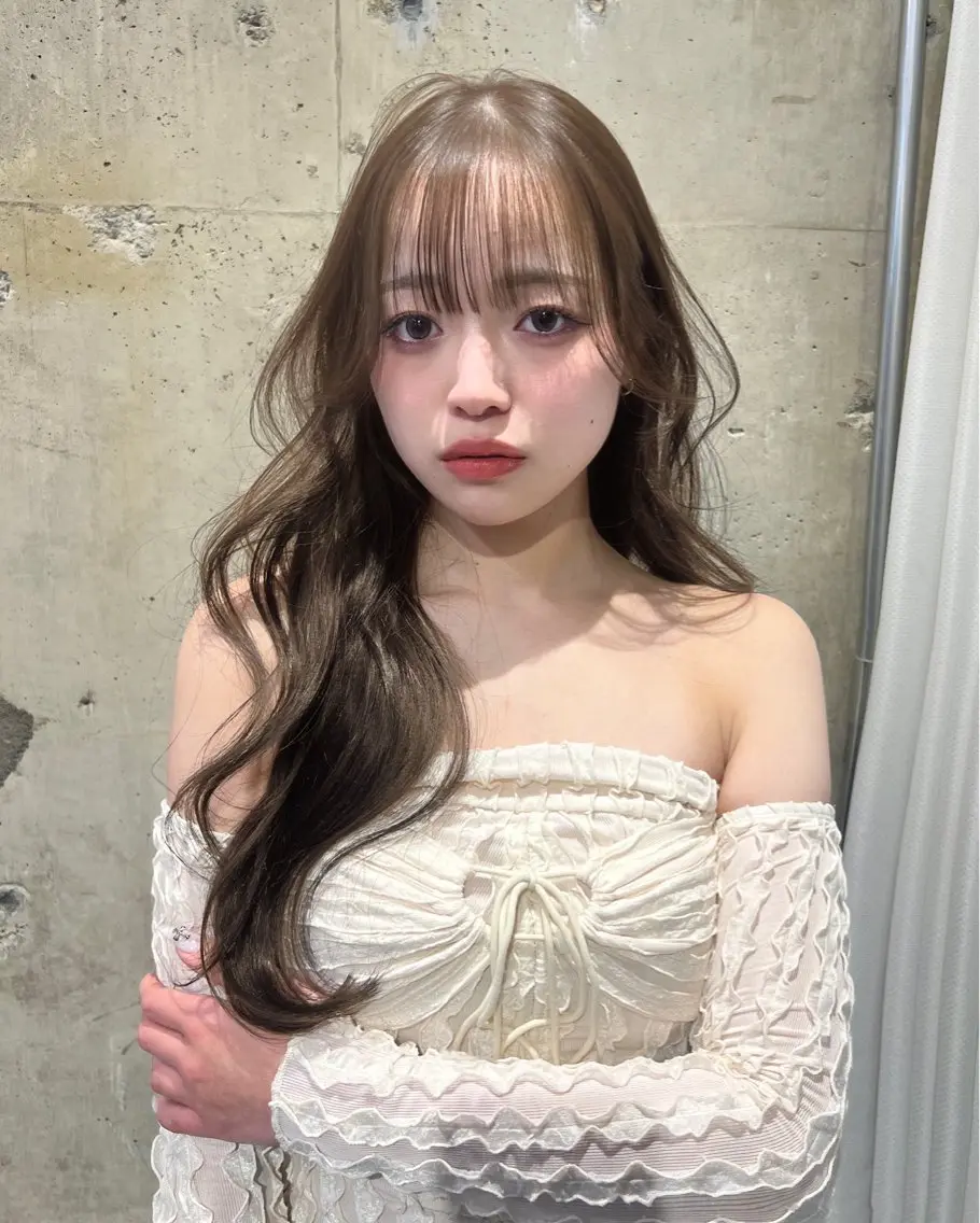 ロング 顔周りカット 似合わせカット 小顔カット 天神美容室🎀 Ayunaのヘアスタイル