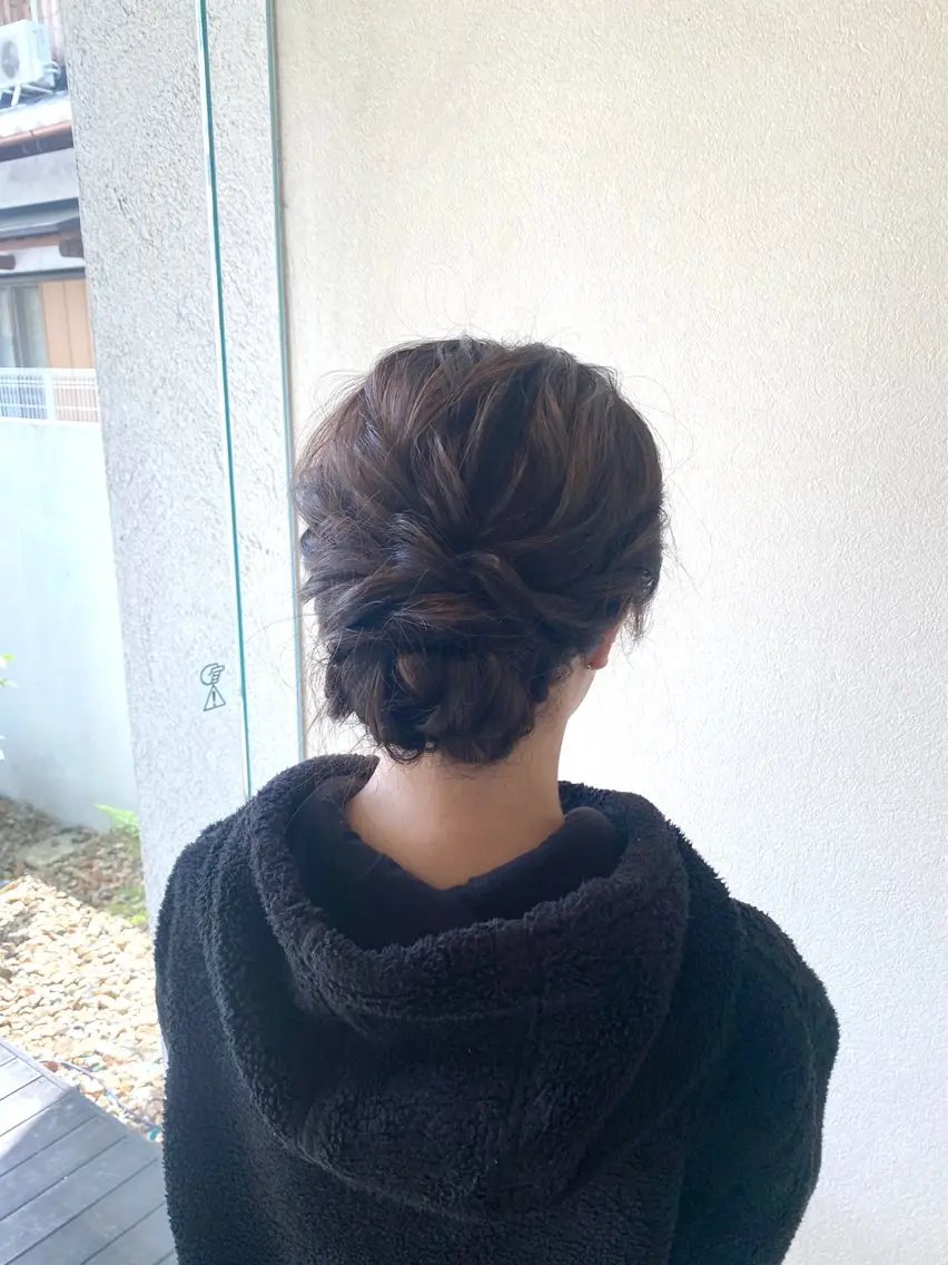 ヘアアレンジ ヘアセット 酸性ストレート/ブリ ーチなしWカラー河本のヘアスタイル