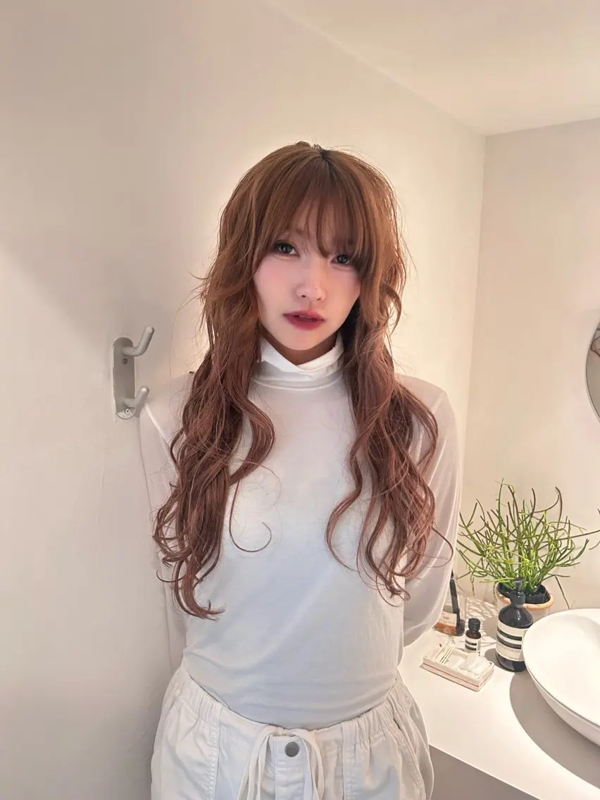 カラー かがやしづ ⭐️カラーモデルのヘアスタイル