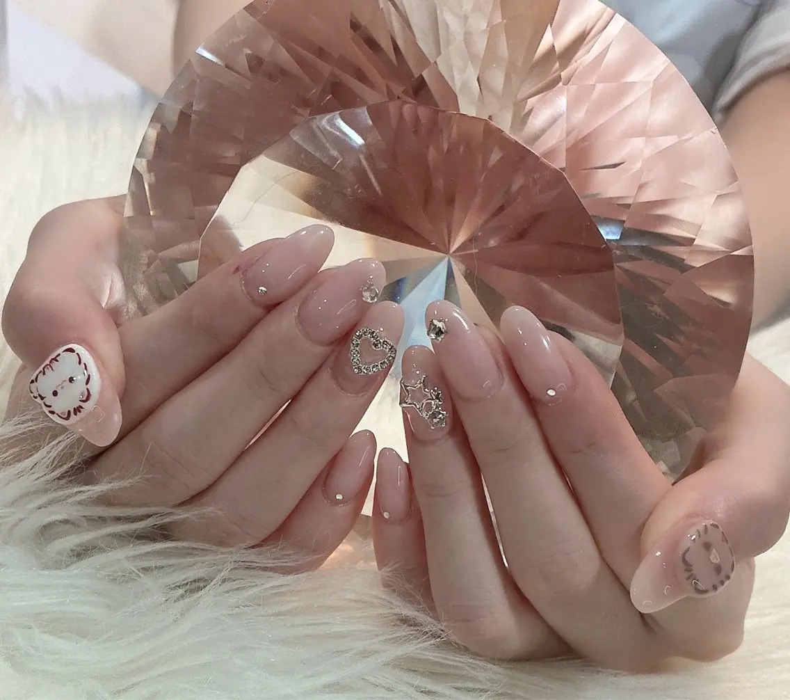 ネイル LoaChaton kaeのネイルデザイン