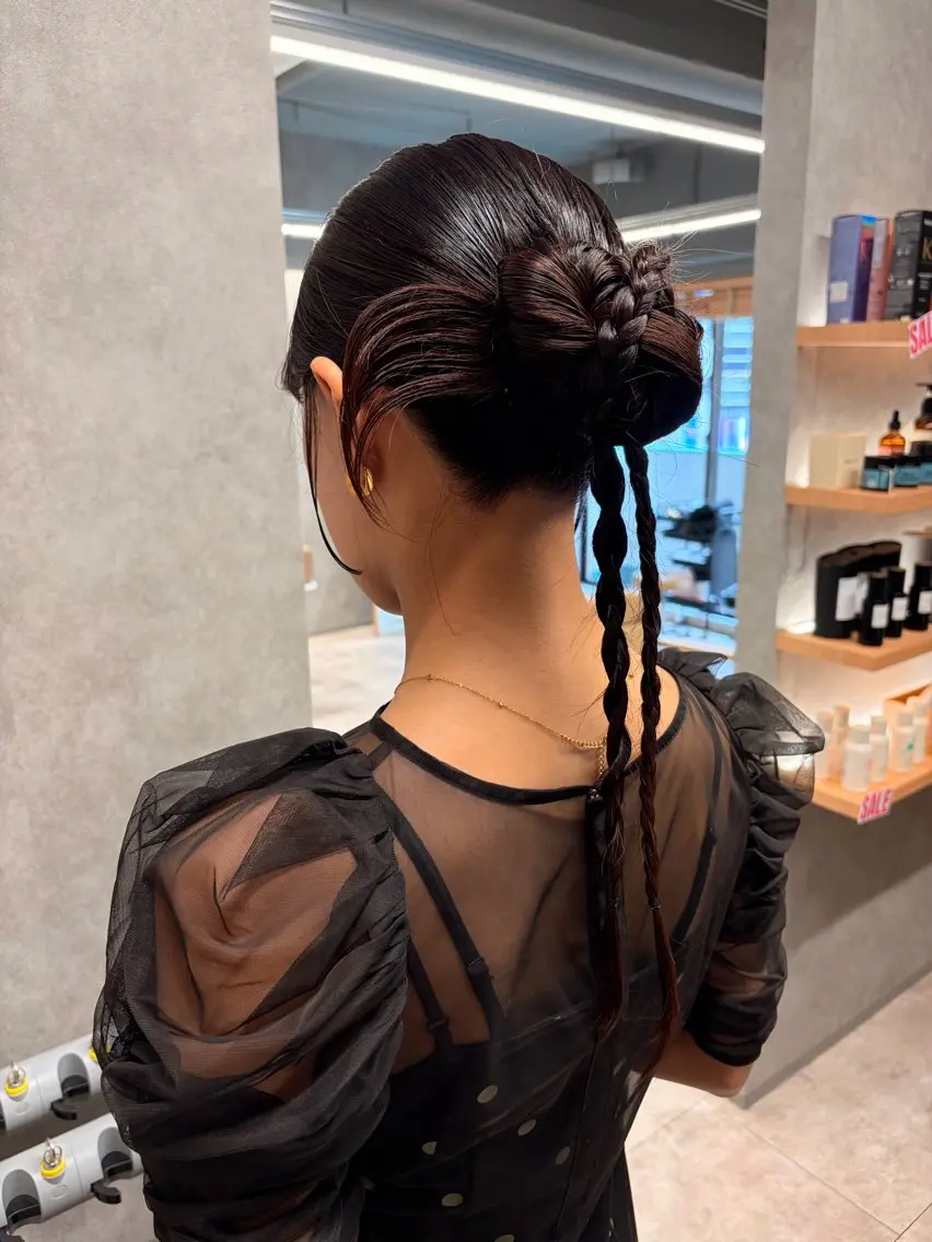 ロング ヘアアレンジ ヘアセット つちだ ゆうひのヘアスタイル