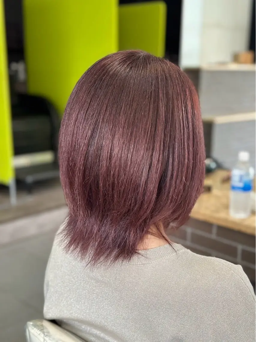 カラー ピンクカラー 新岡 萌乃のヘアスタイル
