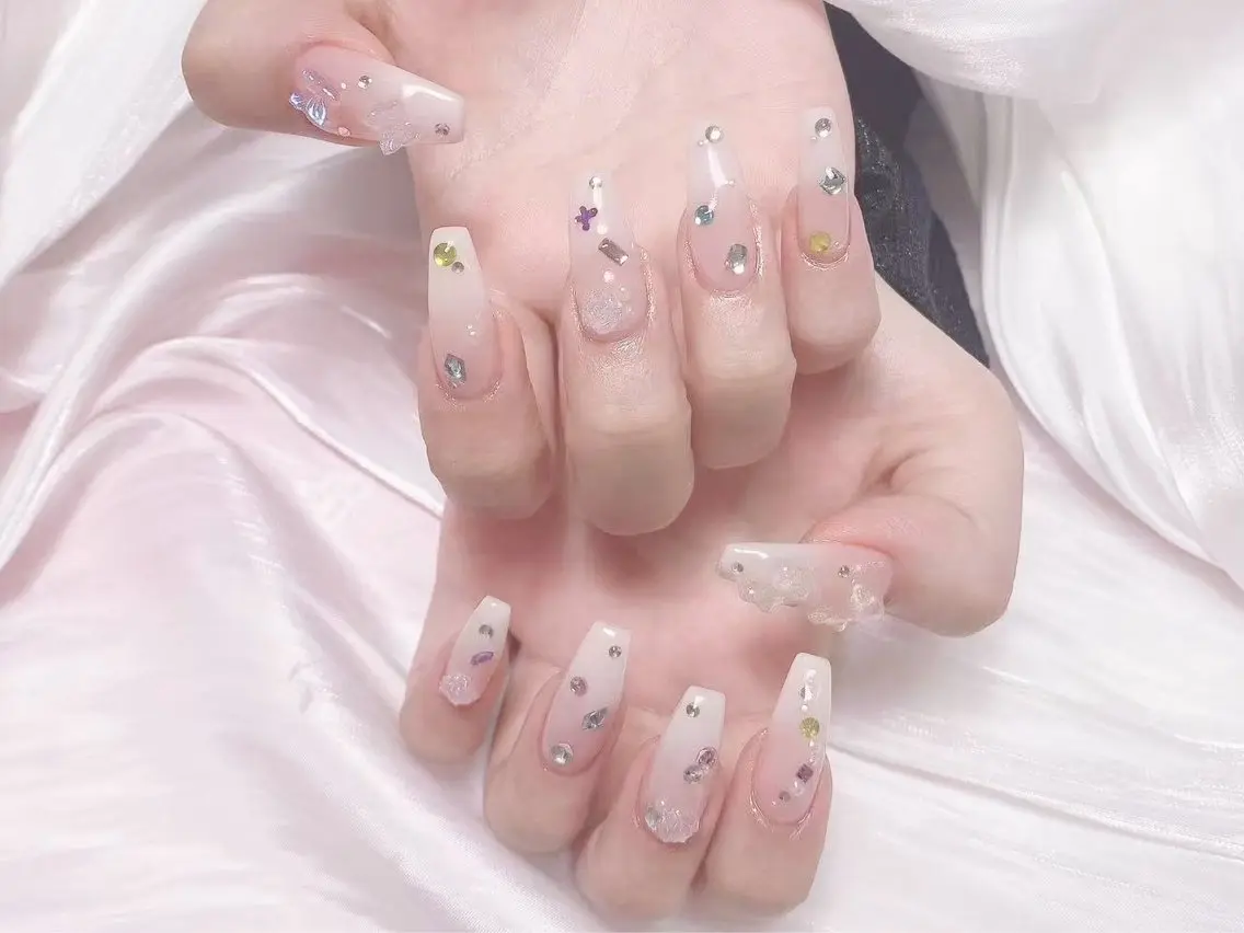 ネイル ジョリ kasumi🌹💅のネイルデザイン