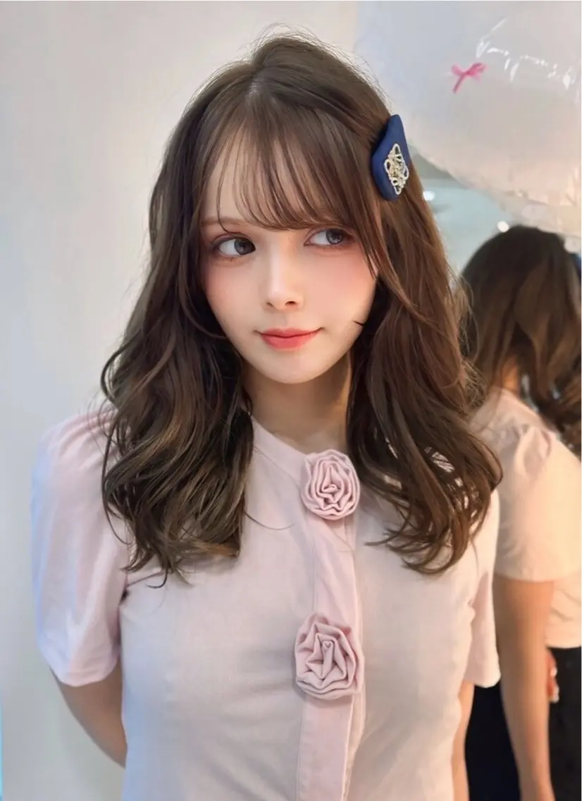 【🌻学生限定】カット+透明感カラー+美髪トリートメントの写真