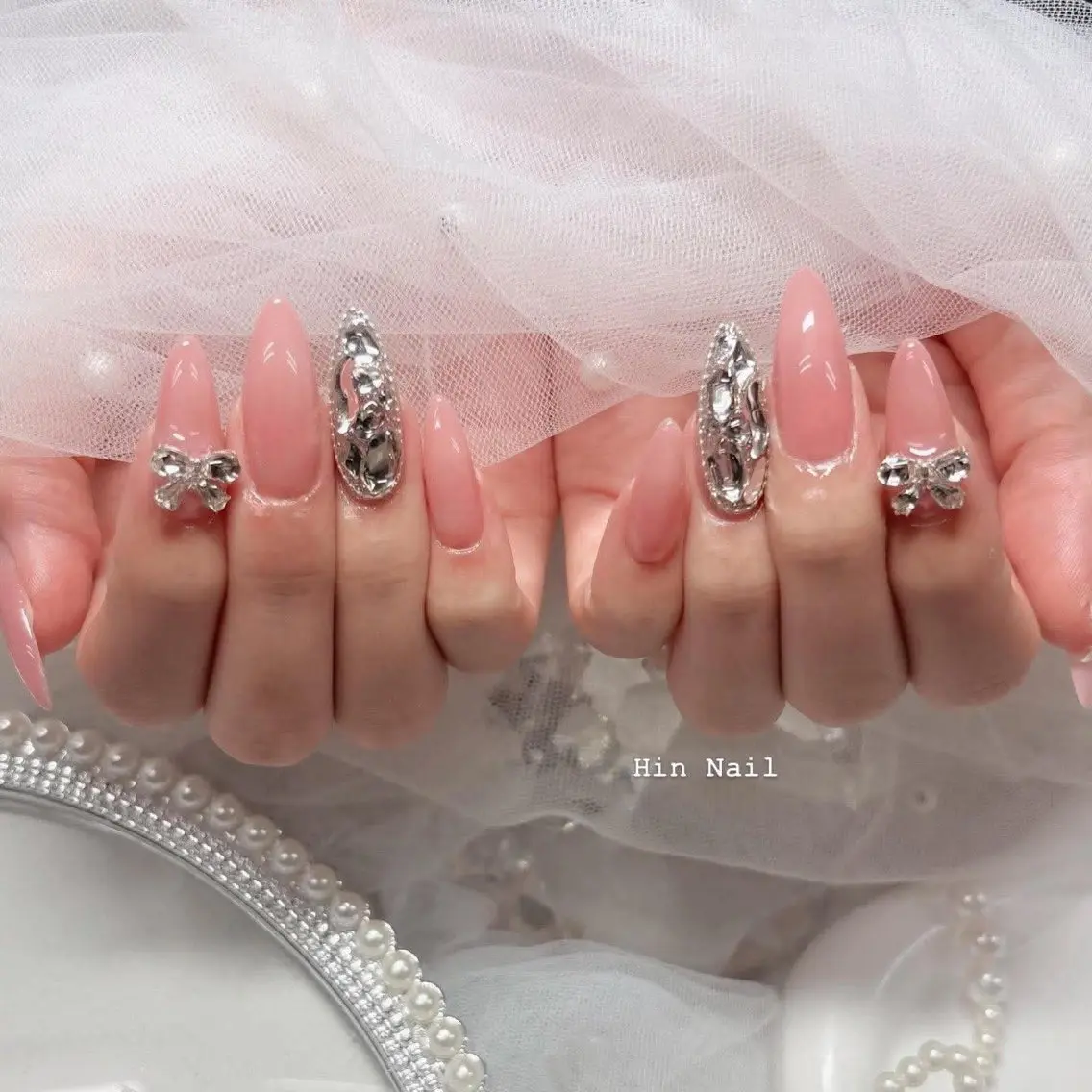 ネイル ハンドネイル Hin Nailのネイルデザイン