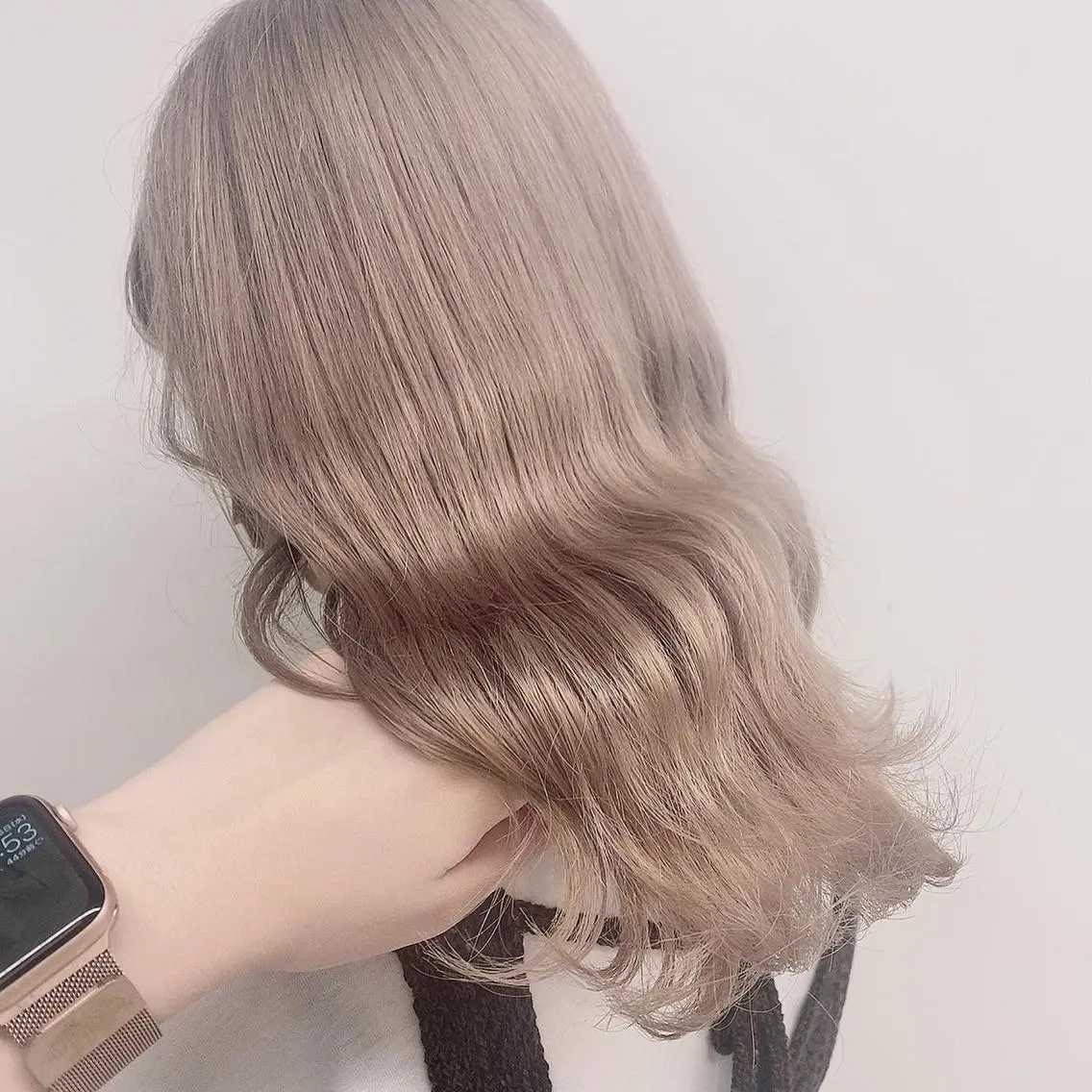 セミロング カラー トレンドカラー MAHOのヘアスタイル