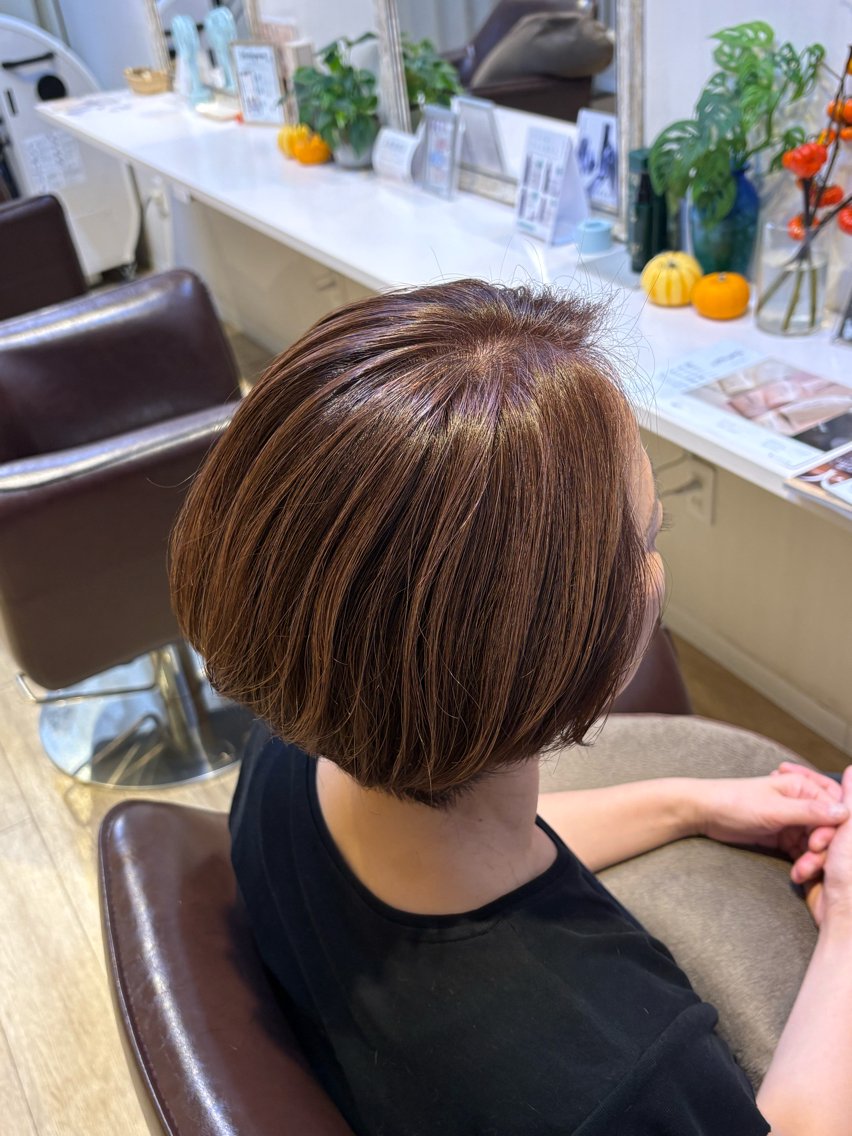 ショート カラー デザインカラー カット ヘアカラー 上川畑 つかさのヘアスタイル