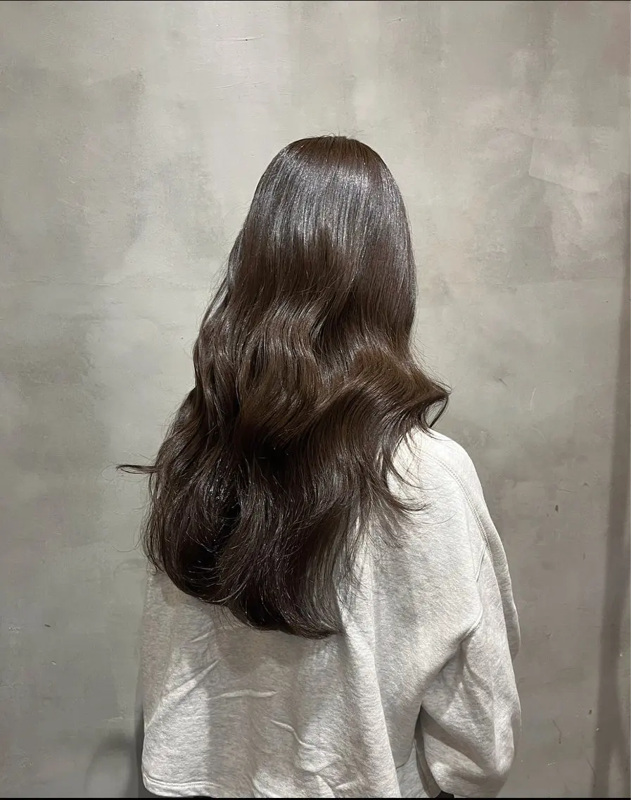 ロング トリートメント rena/レイヤー /顔まわりのヘアスタイル