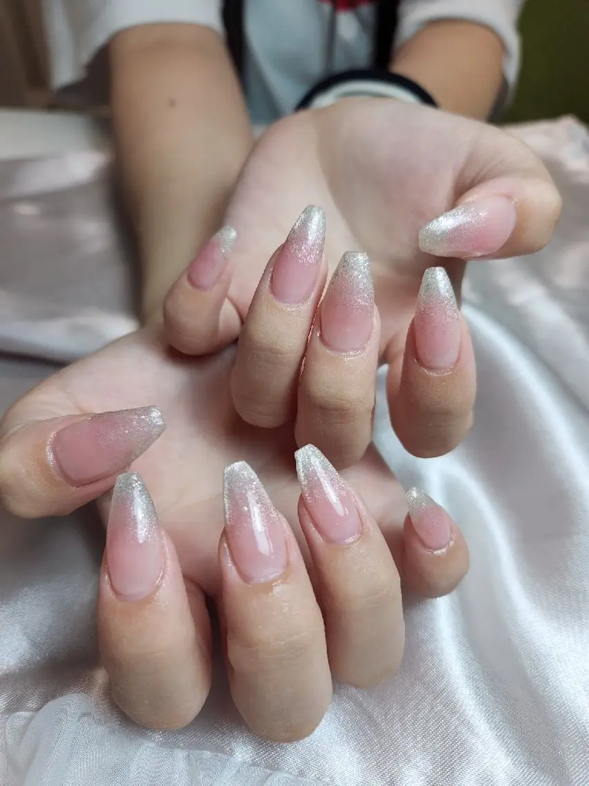 ネイル チークネイル ☺︎山部 志麻☺︎のネイルデザイン