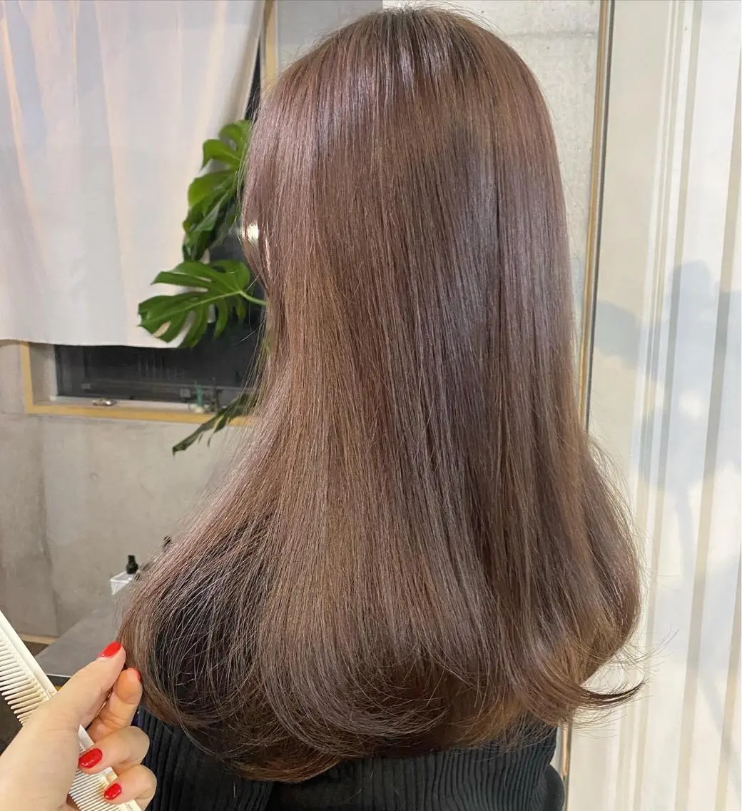 セミロング カラー パーマ ヘアアレンジ メンズ キッズ ネイル マツエク・マツパ アイブロウ カット ヘアカラー トリートメント モリモト サナのヘアスタイル