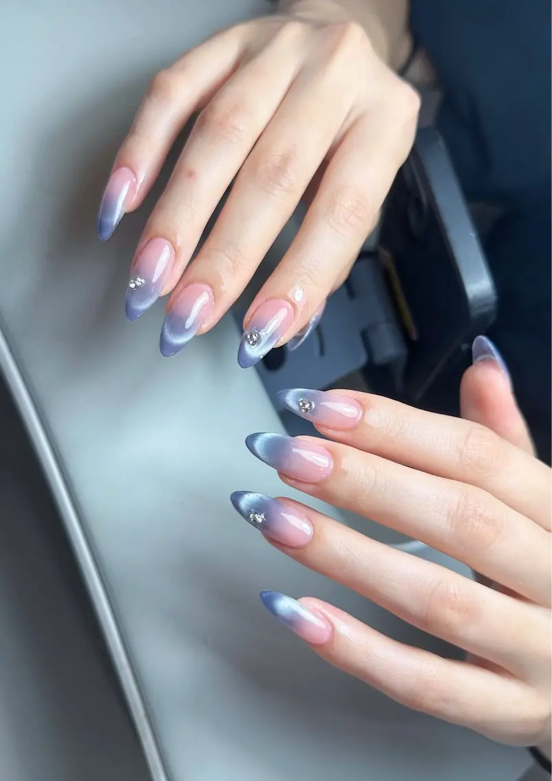 ネイル キラキラネイル マグネットネイル ぷっくりネイル 春ネイル ワンホンネイル ハンドネイル Candy Nailのネイルデザイン