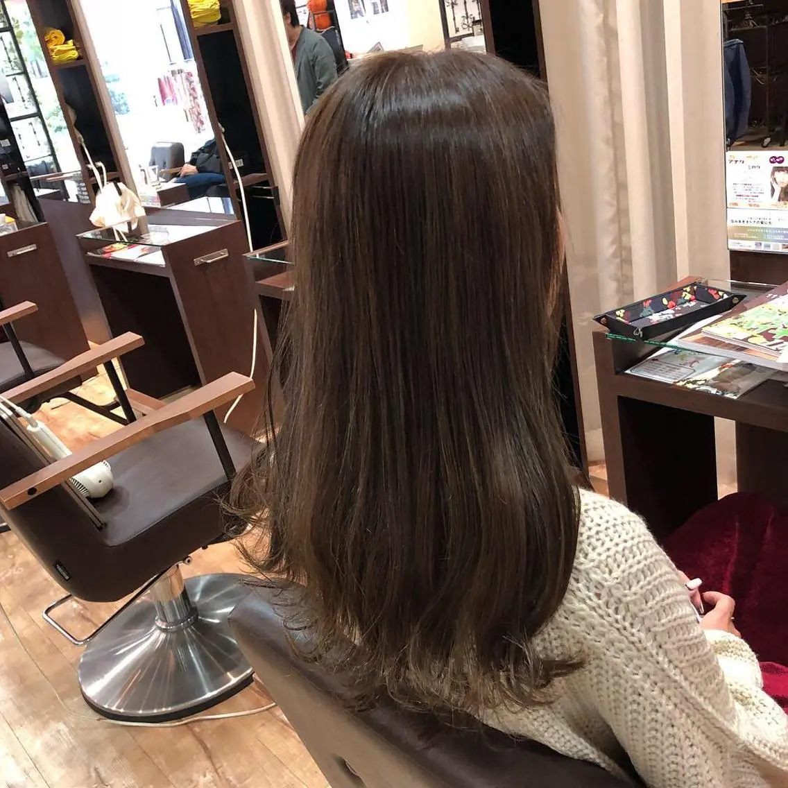 ロング 反橋 聖のヘアスタイル