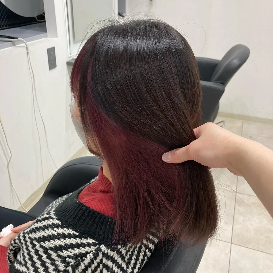 セミロング カラー ヘアカラー ピンクカラー🎀 米津 美佑のヘアスタイル