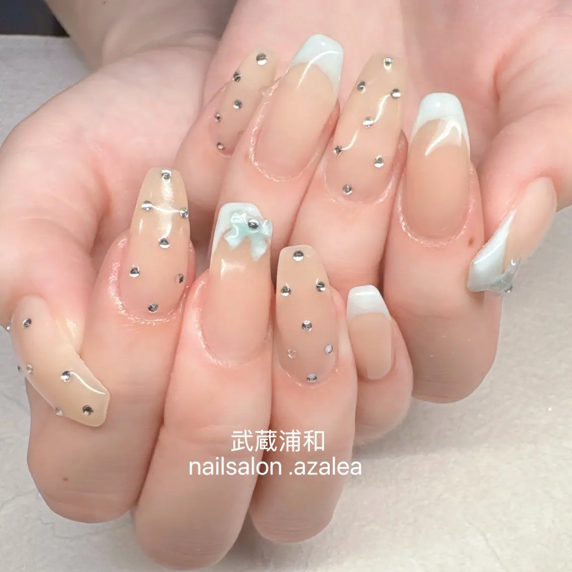ネイル ハンドネイル R inのネイルデザイン