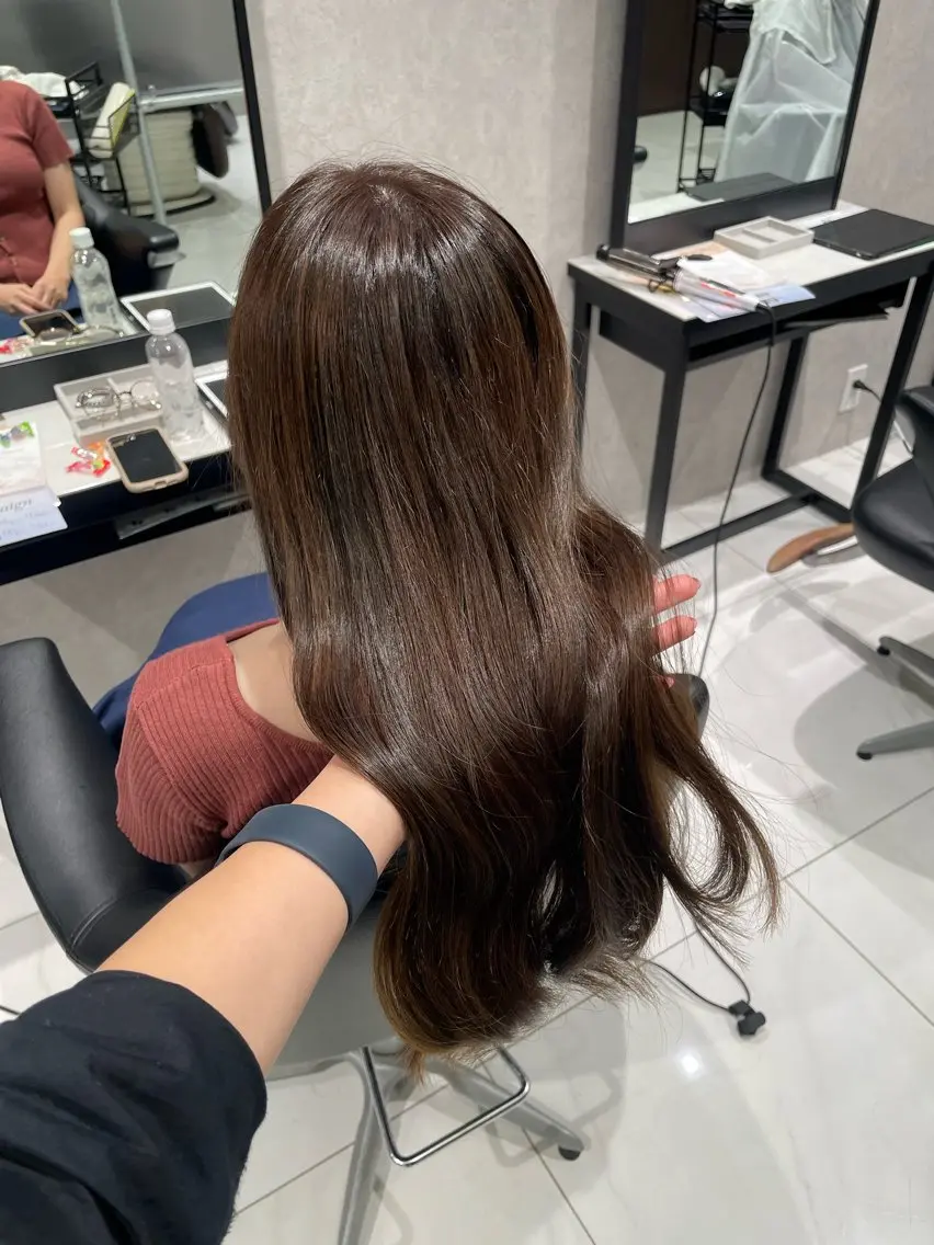 ロング 内藤 藍夏のヘアスタイル