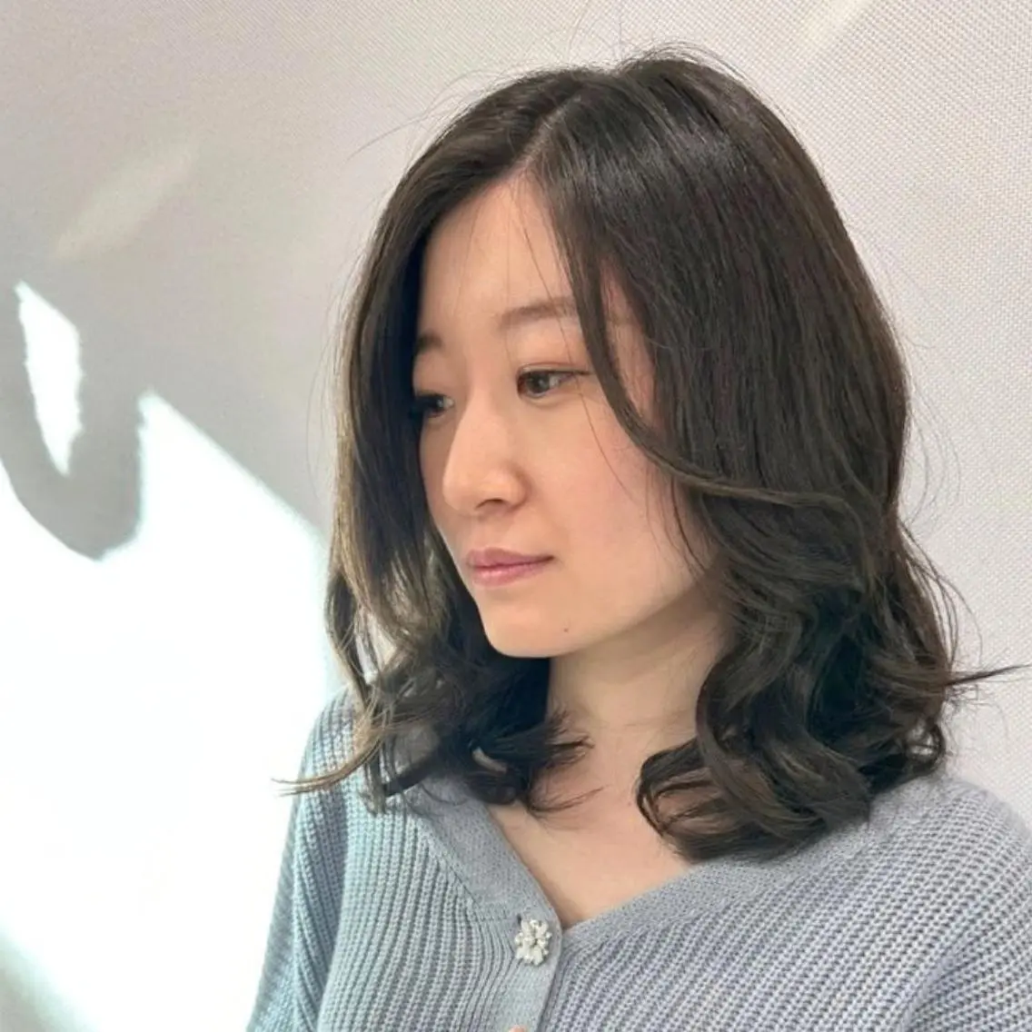ミディアム パーマ ❇️安達 優心❇️ レイヤー/艶髪特化のヘアスタイル