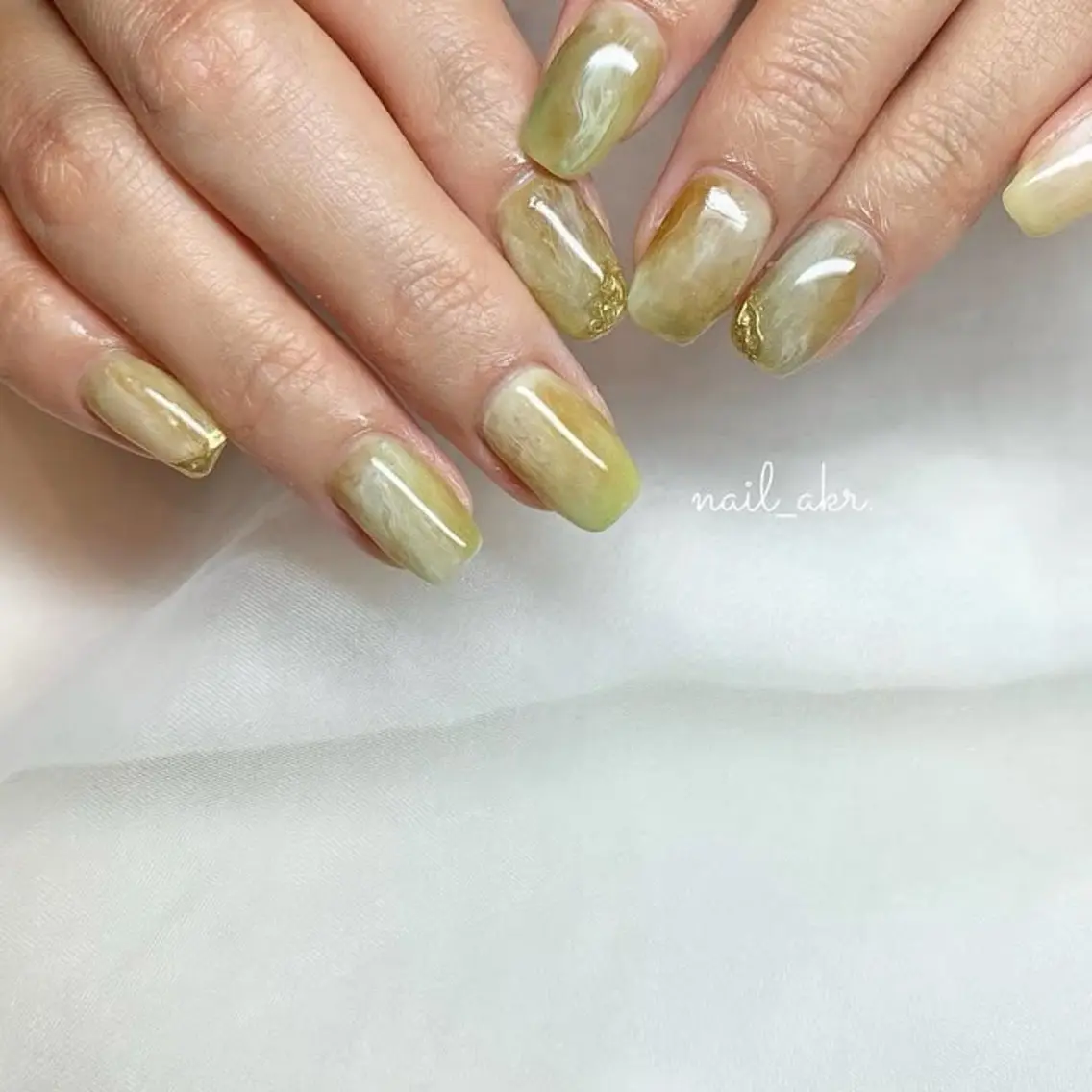 ネイル ニュアンスネイル ピスタチオネイル nailAVANCE akariのネイルデザイン