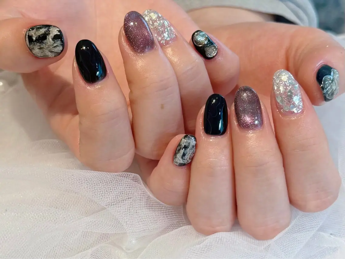 ネイル クリアネイル フラッシュネイル フラッシュマグ フレンチネイル マグネットネイル Luana nailのネイルデザイン