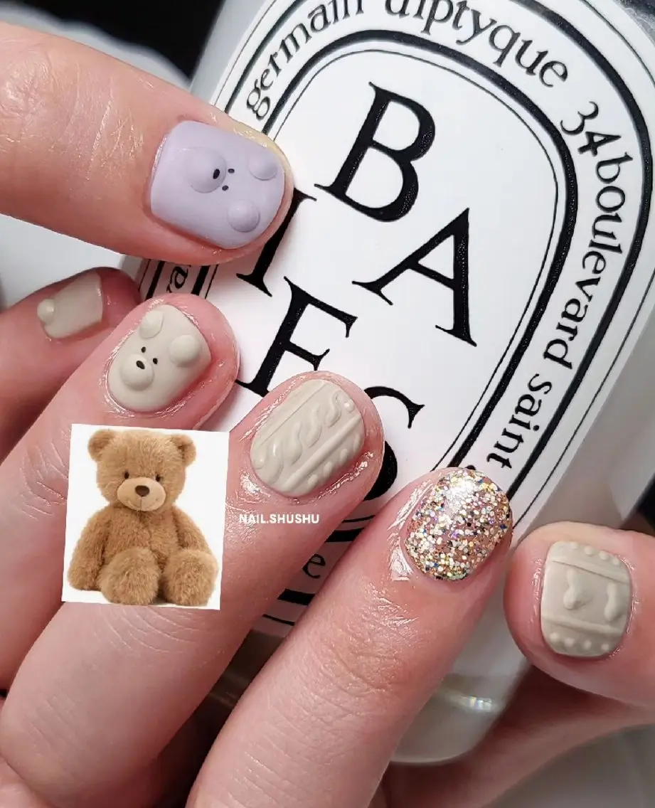 ネイル 持ち込み ニュアンスネイル ワンカラーネイル シンプルネイル 冬ネイル 3dパーツ/流行り 👧shushu❤️のネイルデザイン