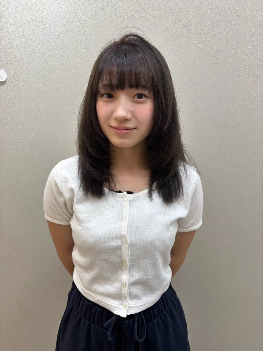 ミディアム ヘアカラー 古賀 光のヘアスタイル