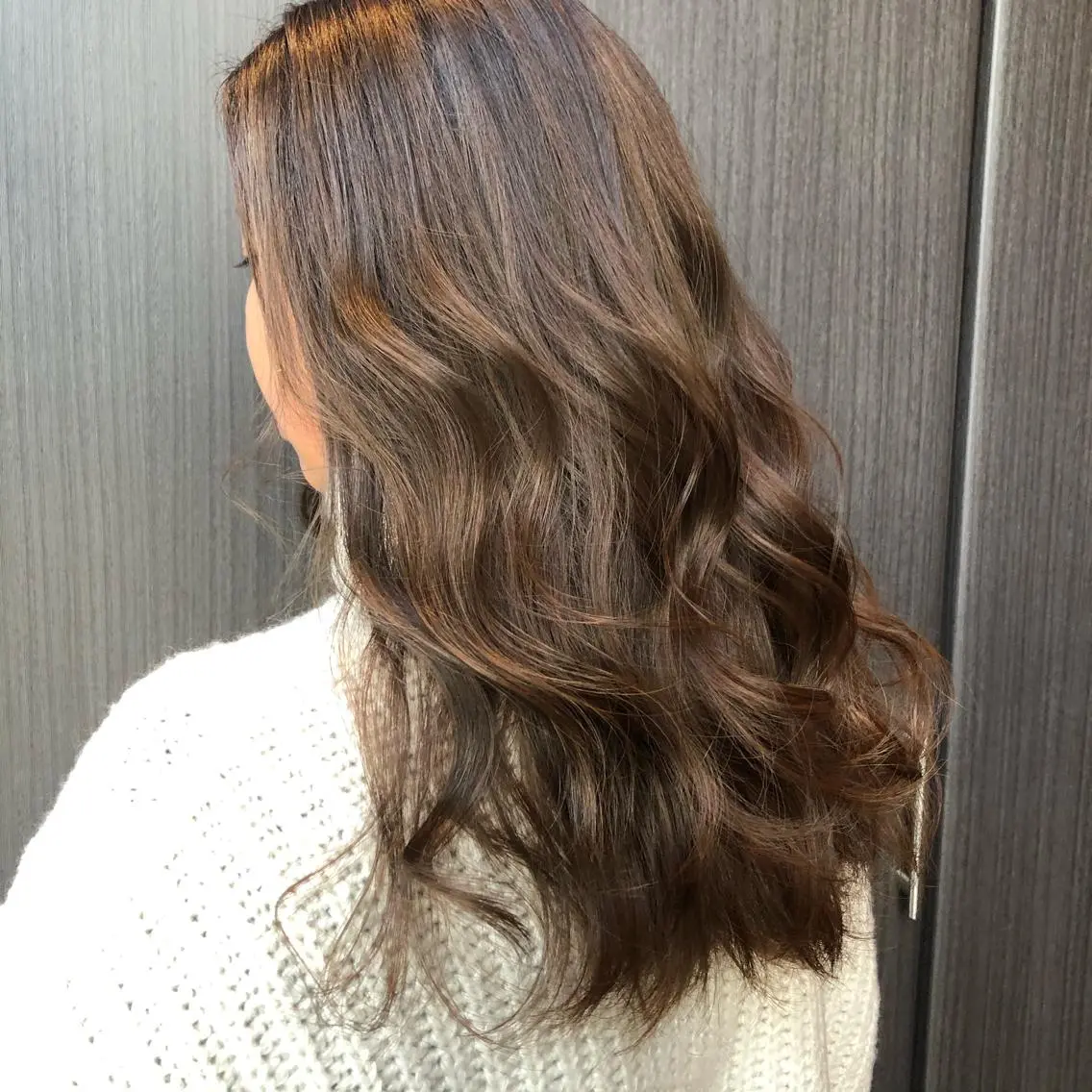 セミロング カラー ヘアアレンジ マツエク・マツパ ブリーチ 透明感カラー🫧ヘア セット🫧松本菜月の眉毛・アイブロウイメージ