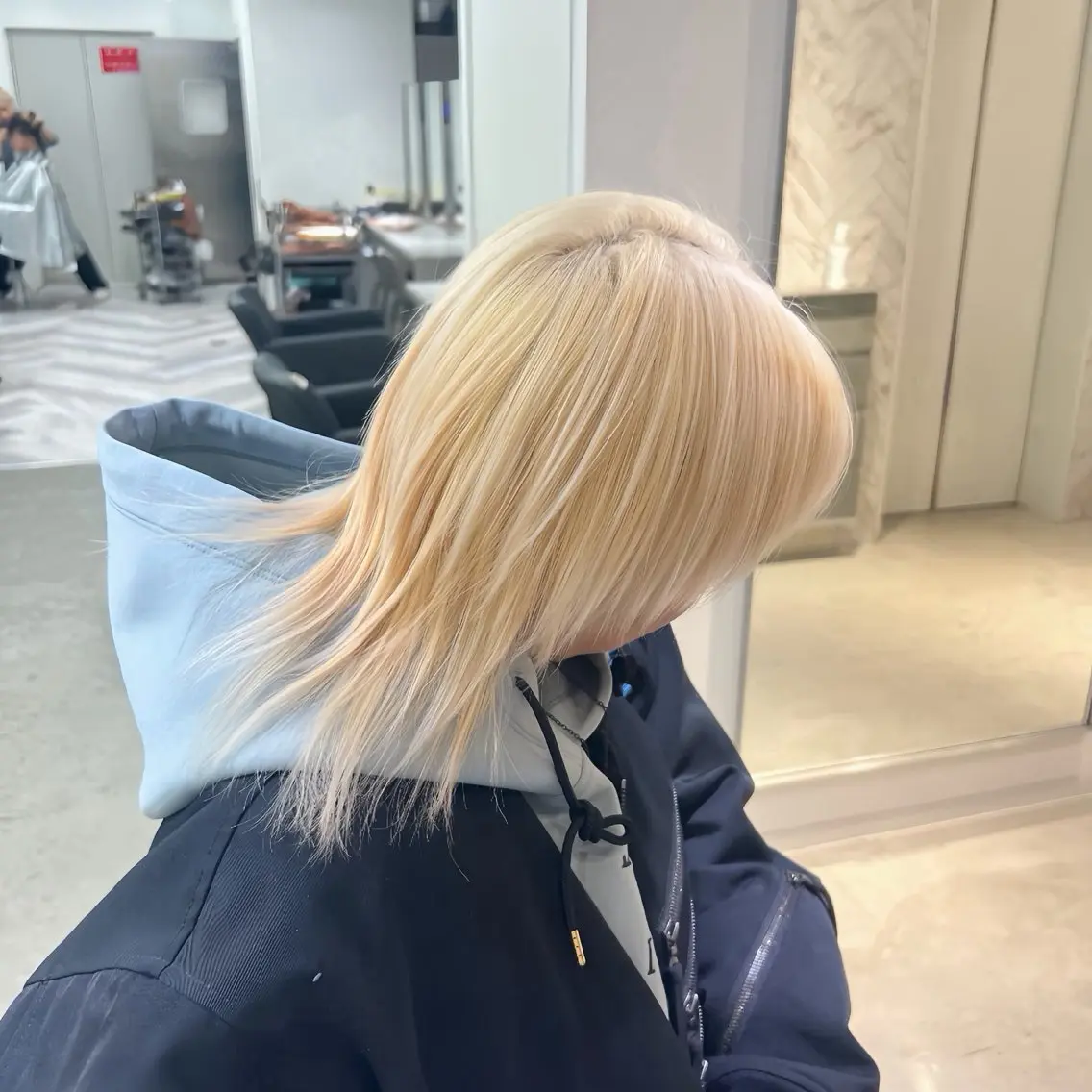 💗とにかく明るくしたい方💗2ブリーチ+メンテナンスカット+うる艶トリートメント🫧の写真