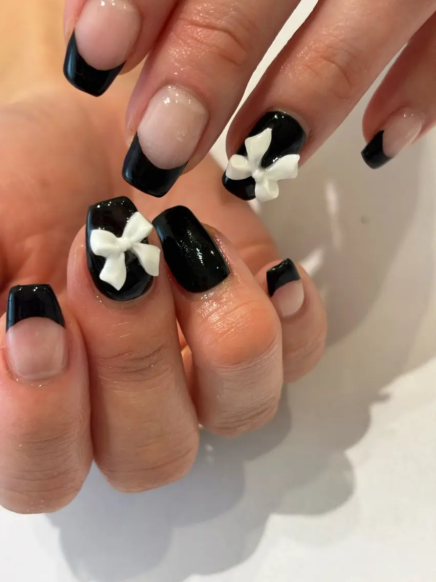 ネイル フレンチネイル リボン Ann nailのネイルデザイン
