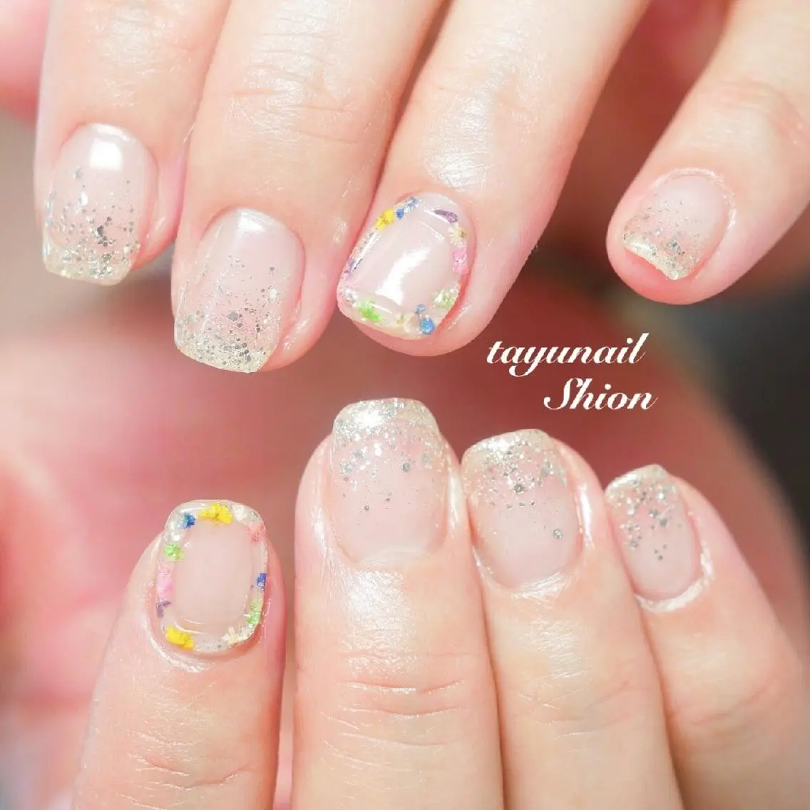 ネイル アートネイル ブルー クリアネイル フラワーネイル ジェルネイル ネイルサロン 【たゆnail】のネイルデザイン