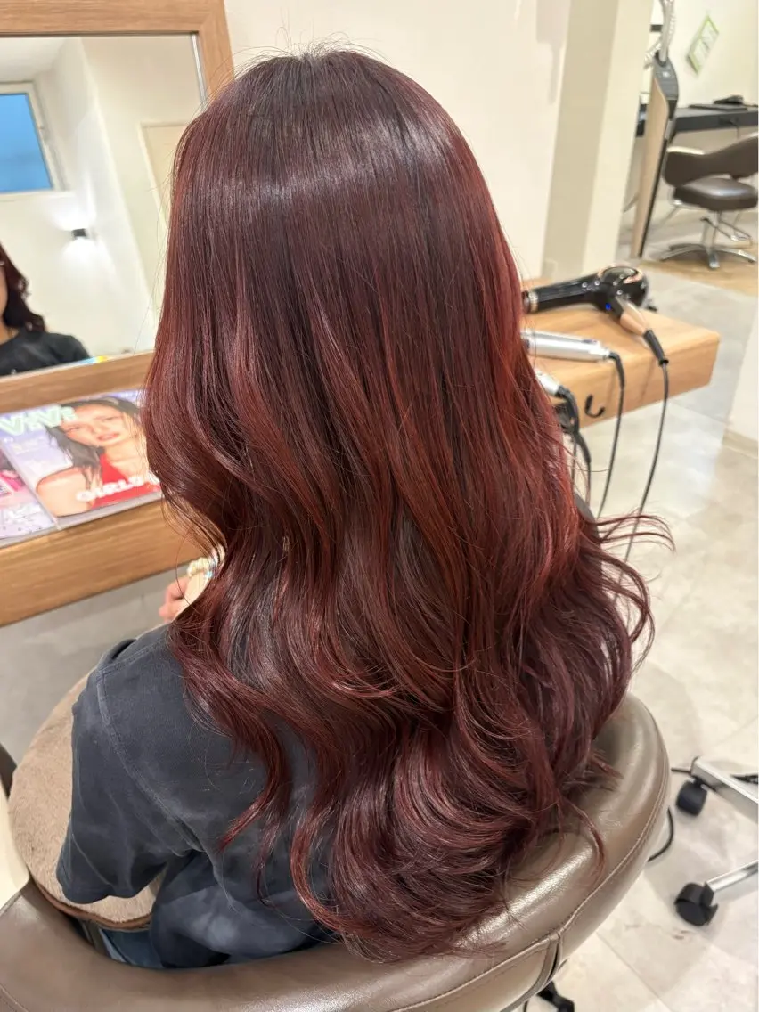 ロング レイヤーカット カット ヘアカラー 渡邊 玲来のヘアスタイル