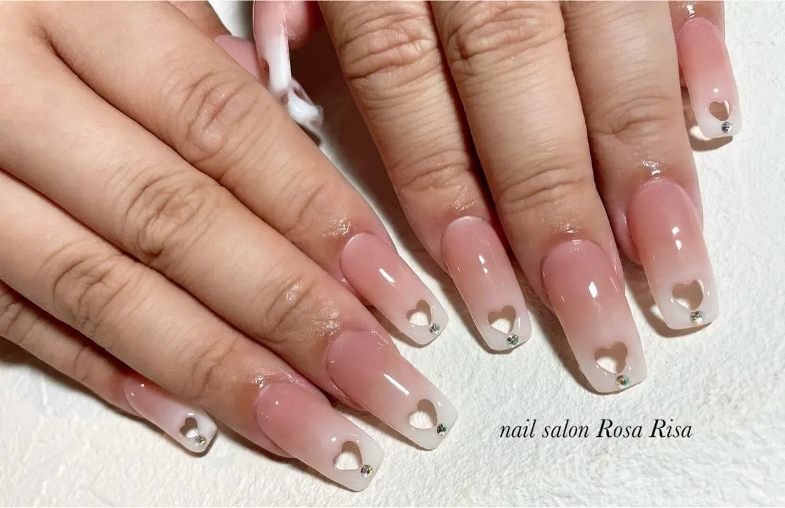 ロング ネイル ハート ネイルスタジオ シェイクユアハンズのネイルデザイン