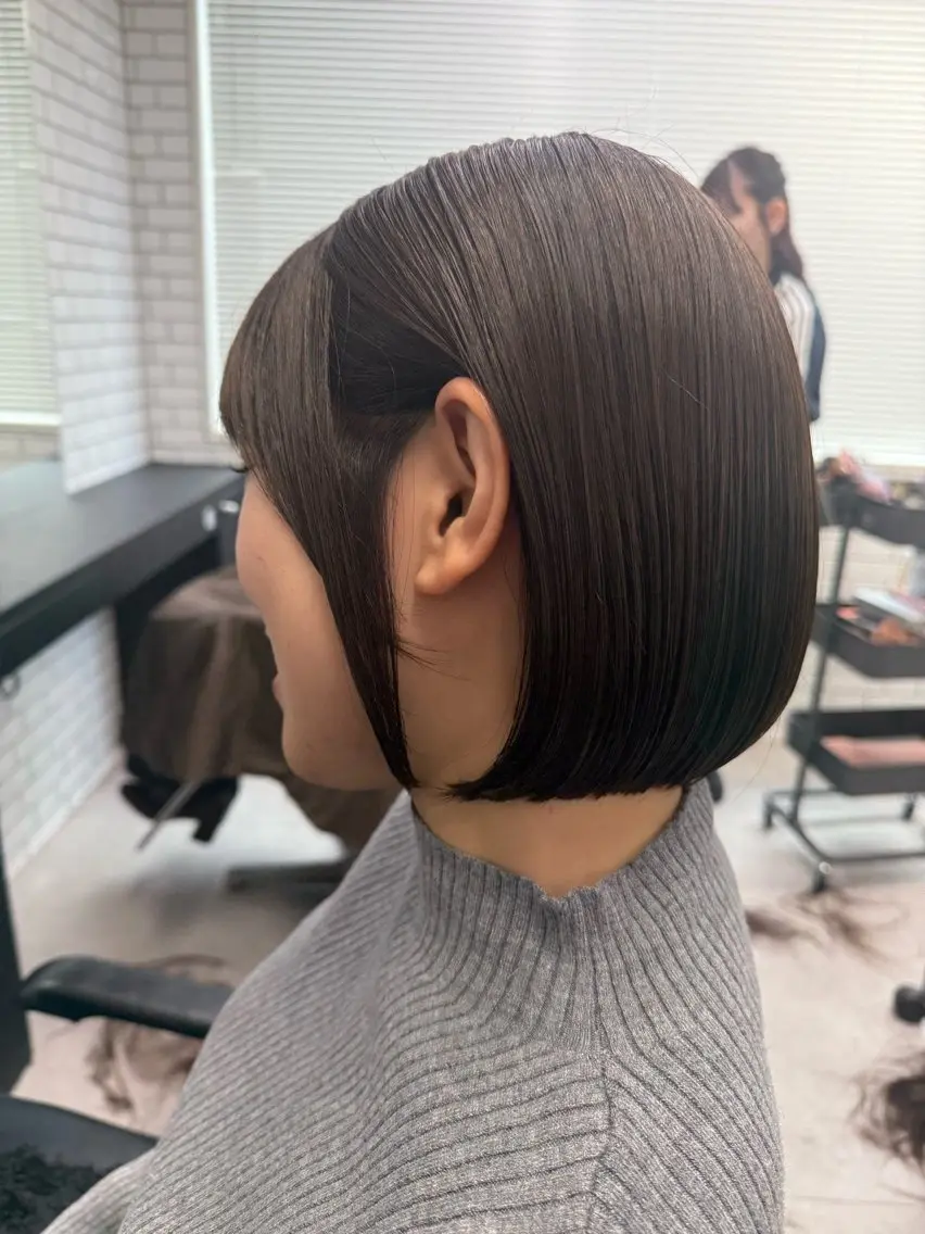 ショート カラー カット ヘアカラー トリートメント Bob &髪質改善 NEMOTOのヘアスタイル
