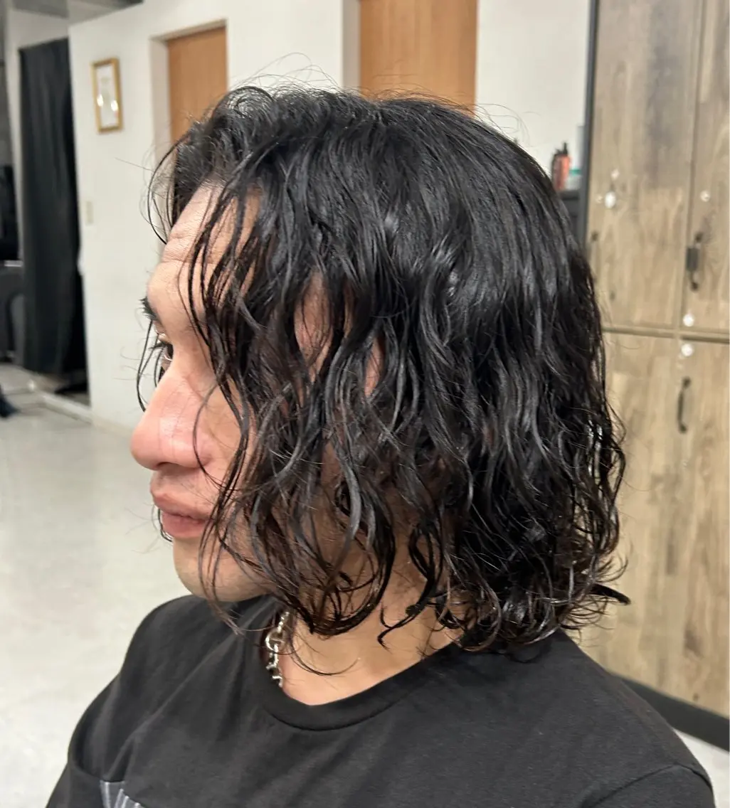 パーマ メンズ カット パーマ トリートメント ヘッドスパ ヘアセット カズキ🌼曲がる 縮毛矯正のヘアスタイル