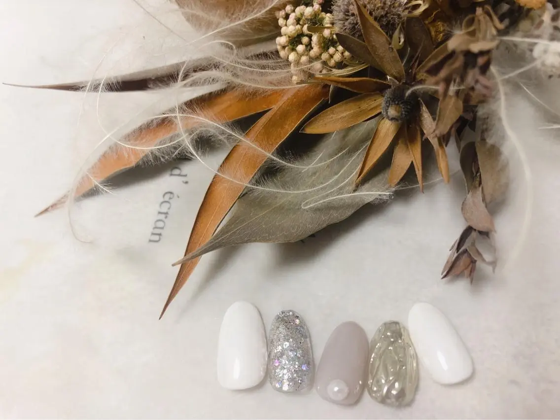 ネイル ハンドネイル mogunail &blowのネイルデザイン