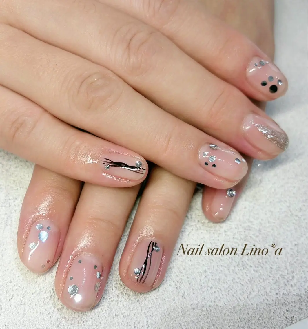 ネイル アートネイル クリアネイル ホログラムネイル ミラーネイル ニュアンスネイル ハンドネイル Nail salon Lino*aのネイルデザイン
