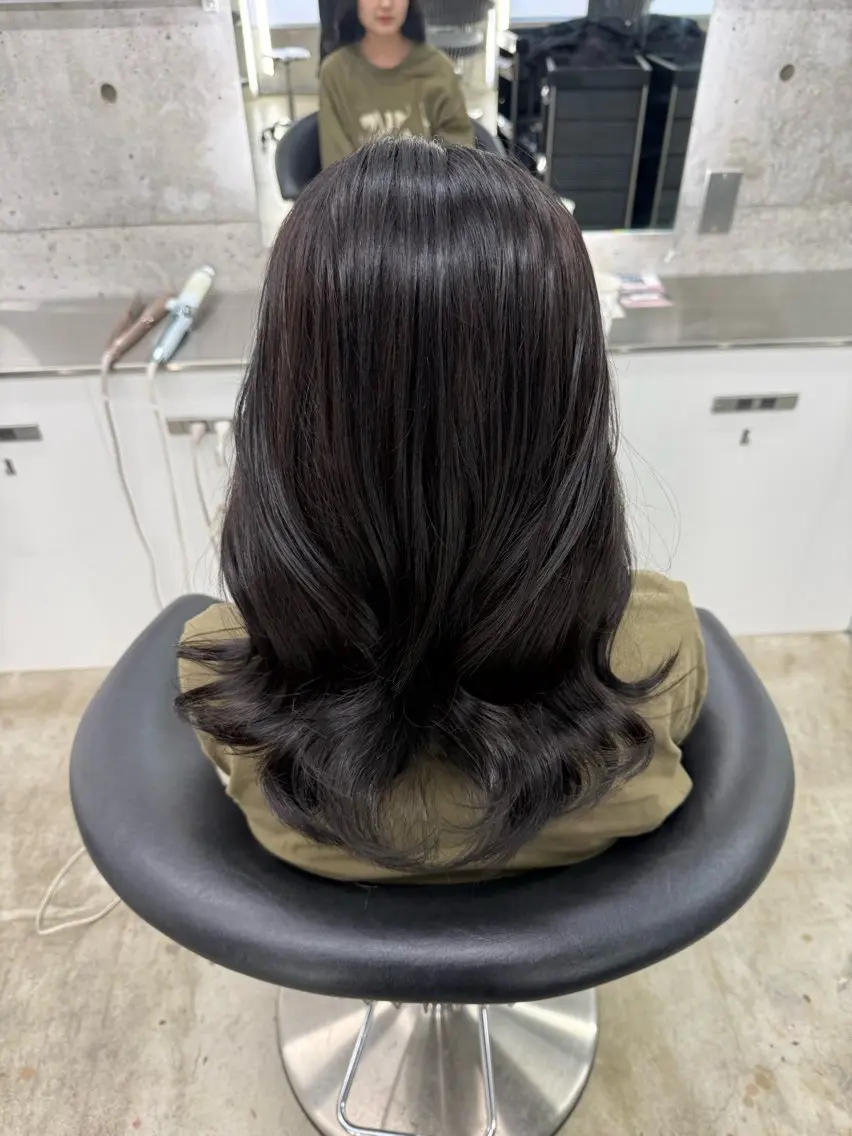 セミロング トリートメント ヘアカラー トリートメント 艶髪カラー🫧 髪質改善🪽あいとのヘアスタイル