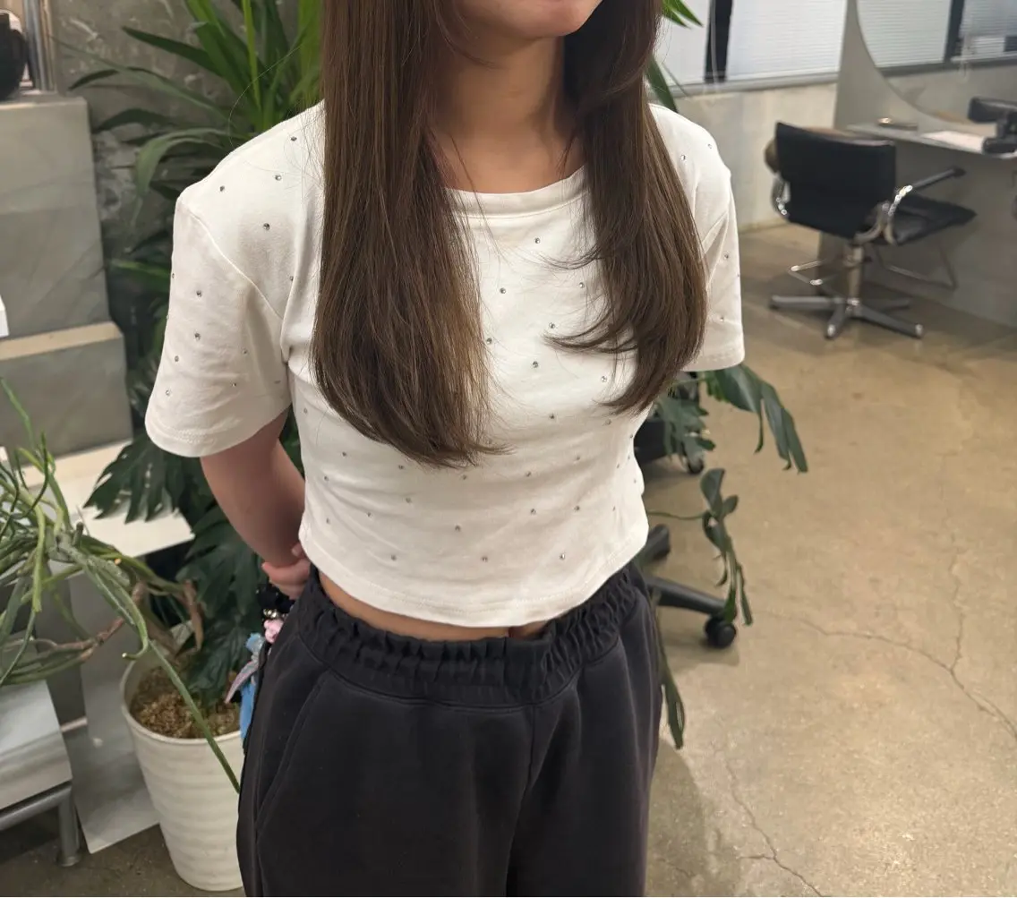 ロング カラー ハタオカ サキのヘアスタイル