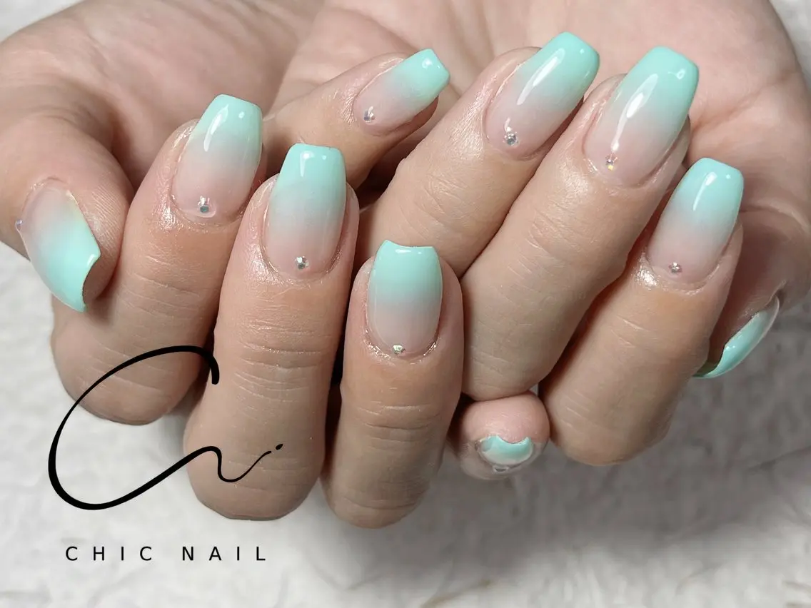 ネイル ハンドネイル CHIC NailSalonのネイルデザイン
