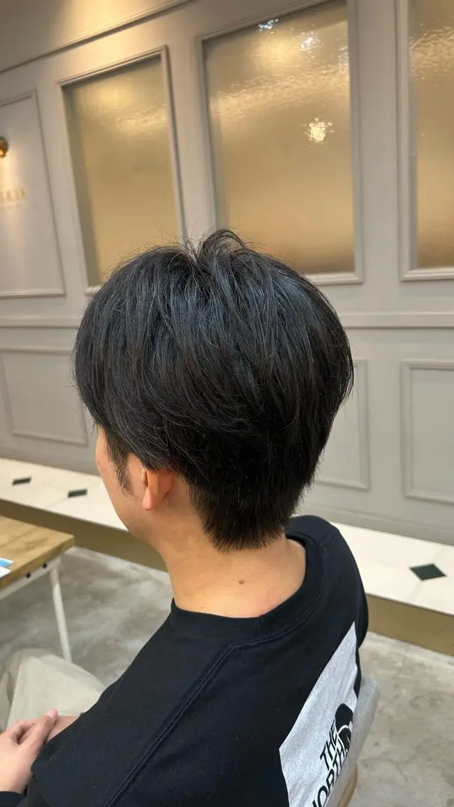 メンズ 刈り上げ 中村 仁美のヘアスタイル