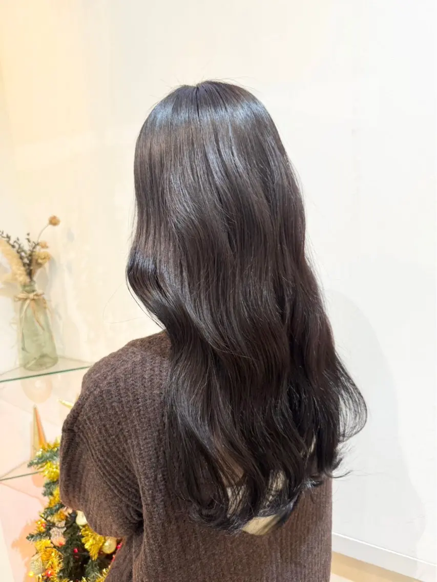 ロング カラー カット ヘアカラー トリートメント 髪質改善カラー🤍 エクステ✨君島由実子のヘアスタイル