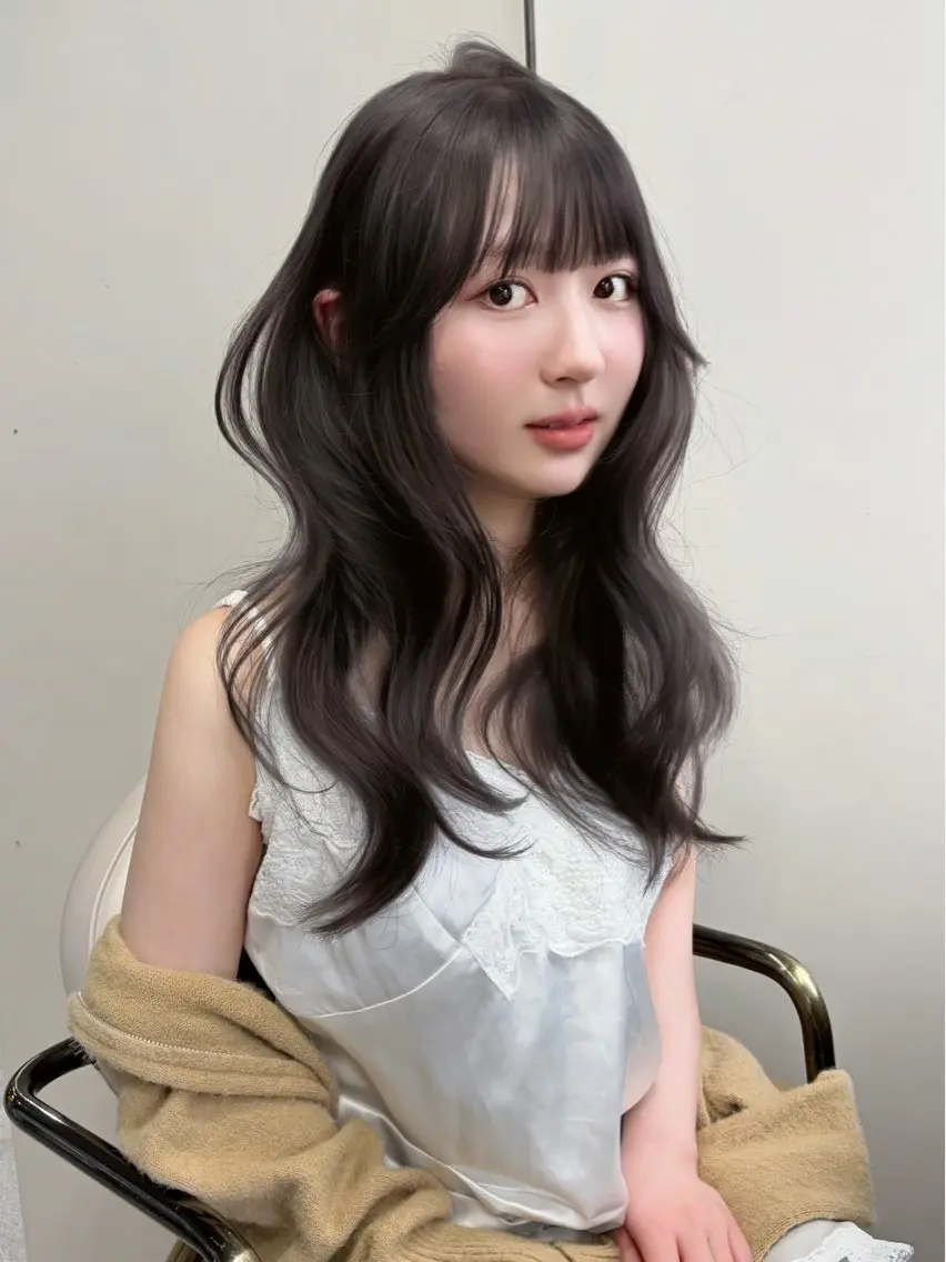 セミロング くびれヘア 顔周りカット 天使の羽バング・フェザーバング ハッシュカット 韓国風ヘア 髙杉 心のヘアスタイル