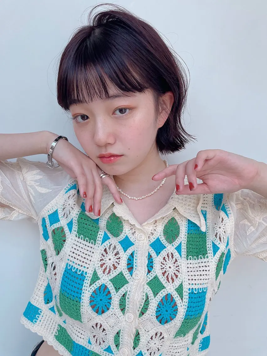 ミディアム ボブ 顔まわりレイヤー レイヤーカット ボブ/ミディアム 親しみやすさ/さくらのヘアスタイル