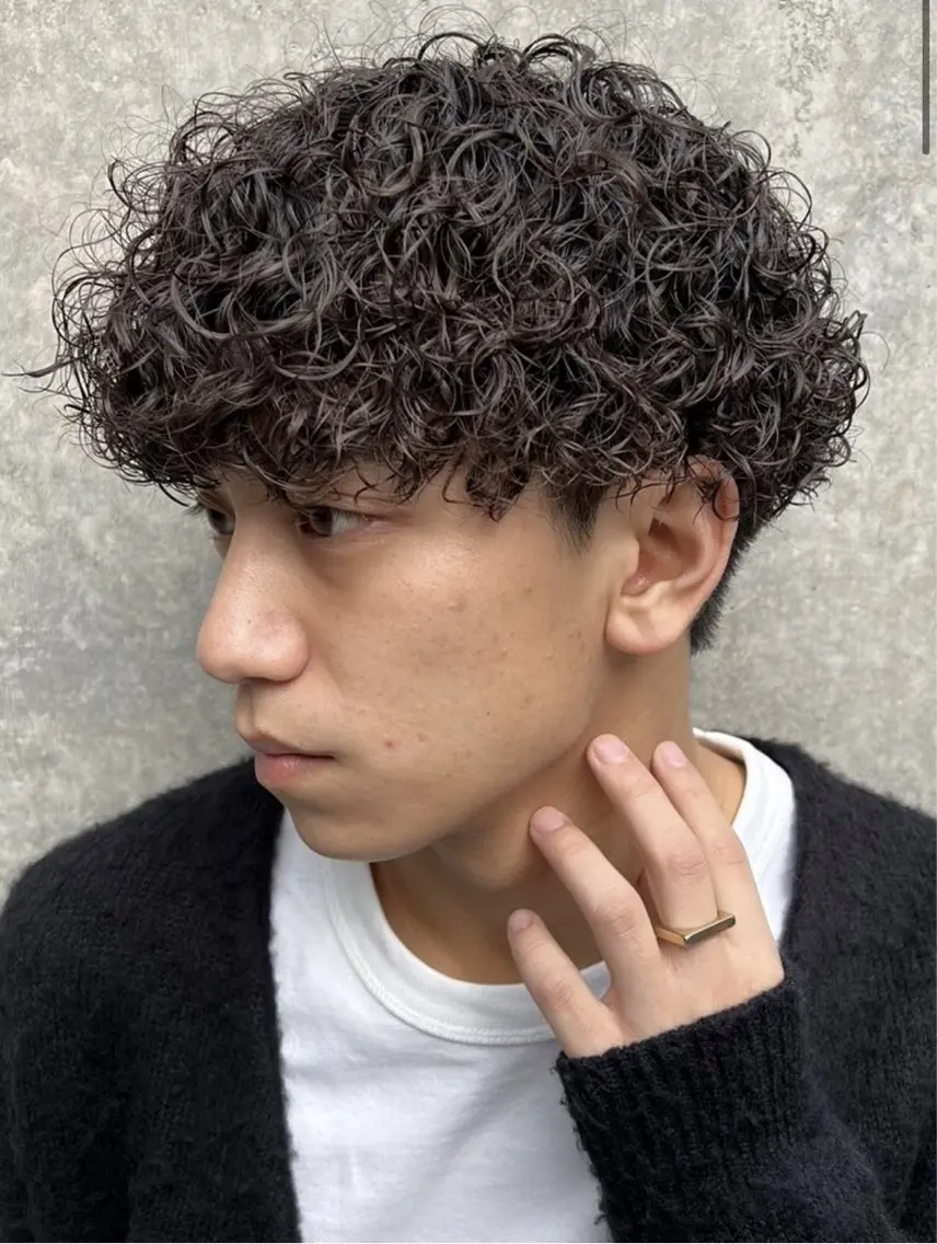 ミディアム パーマ メンズ カット パーマ パーマ特化🔥 ワタベリョウマのヘアスタイル