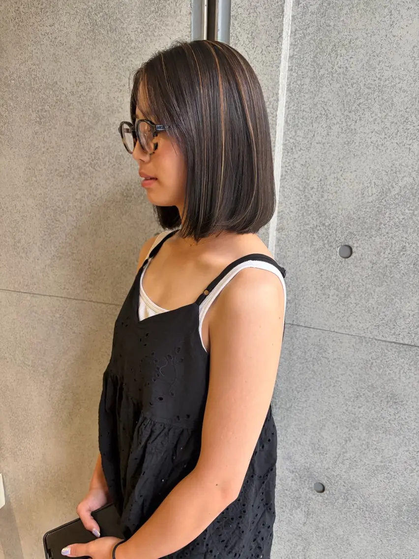 ミディアム カラー 髙橋 紗奈のヘアスタイル