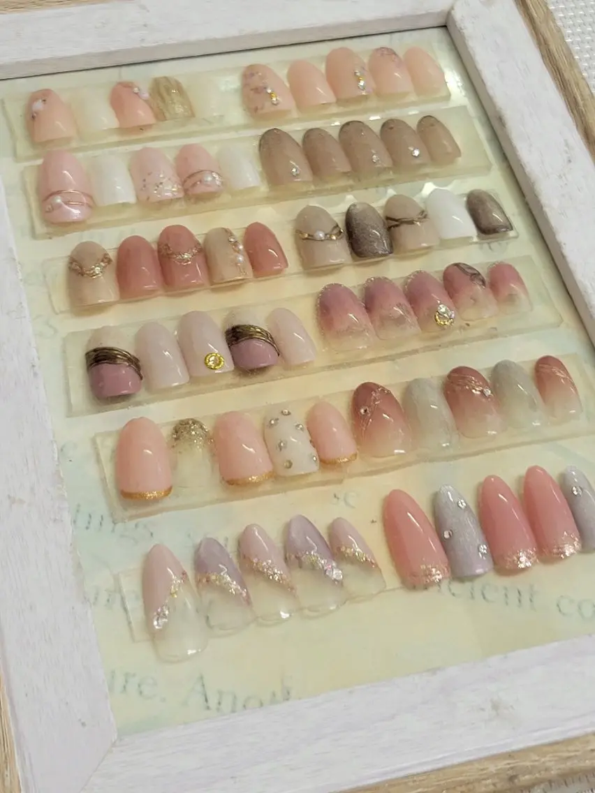 【オフあり/ハンド】上品ネイルの写真