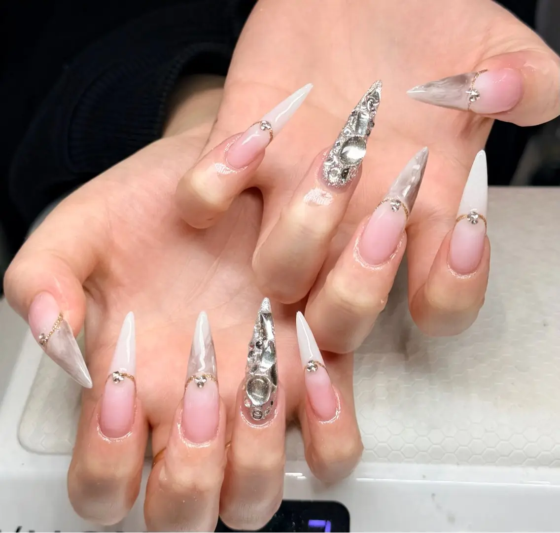 カラー RUBY NAIL& BEAUTY SPAのネイルデザイン