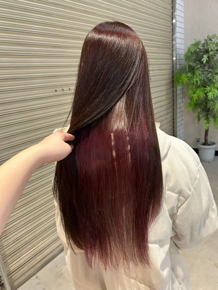 ロング カラー ピンクカラー ヘアカラー 植吉 琉月のヘアスタイル