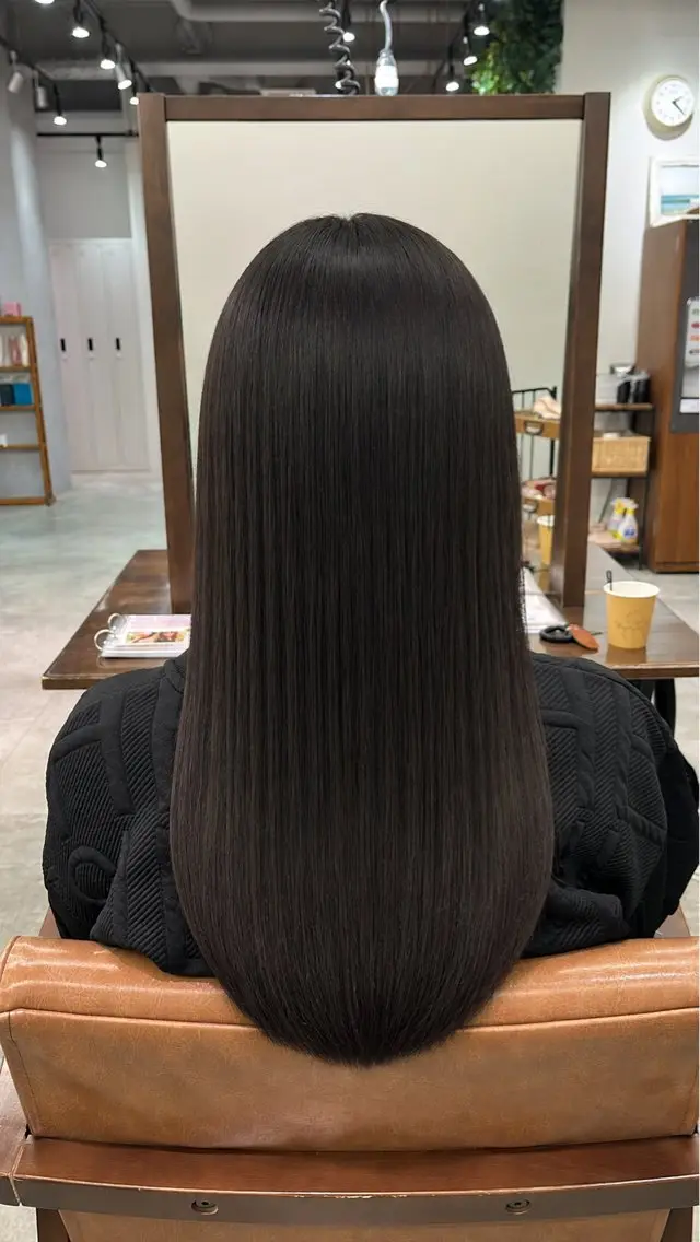 セミロング カラー パーマ 縮毛矯正 縮毛矯正 / 透明感カラー首藤大翔のヘアスタイル