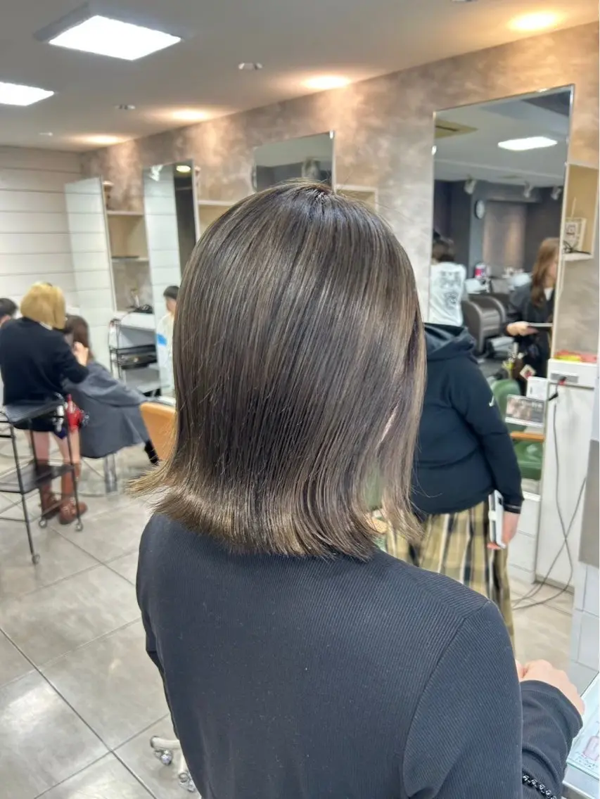 ミディアム カラー ヘアカラー 本尾 空大のヘアスタイル