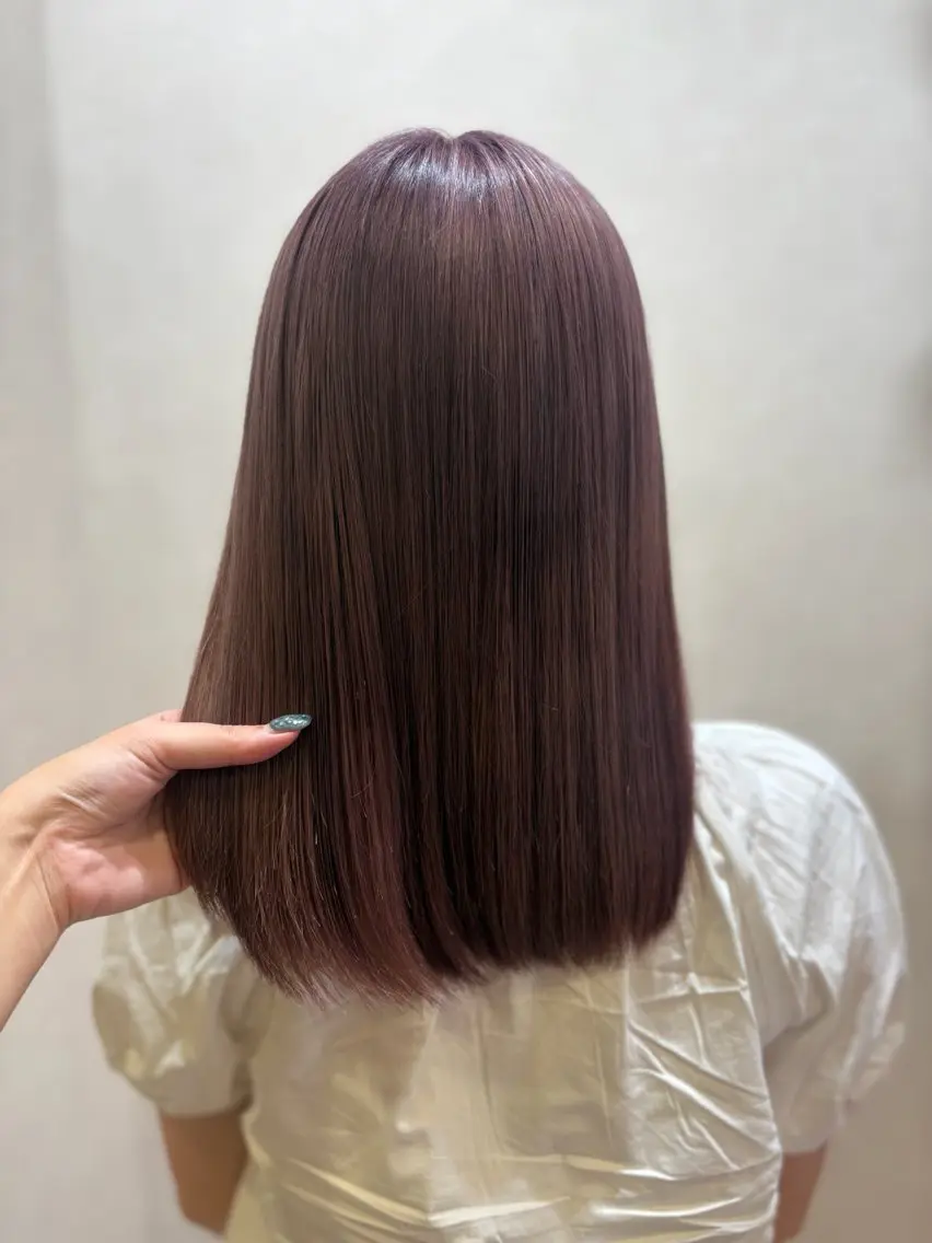 ミディアム カット ヘアカラー り このヘアスタイル